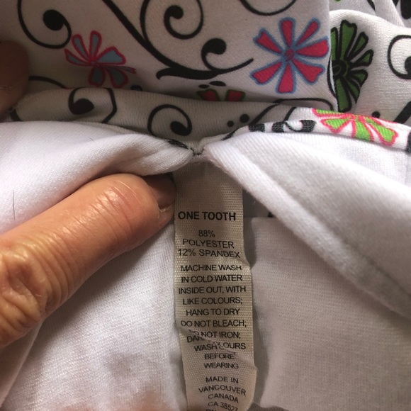 One Tooth workout tank - Picture 3 of 4